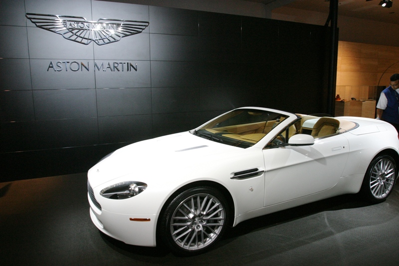 MotorworldHype — LA AUTO SHOW: Aston Martin Exhibit