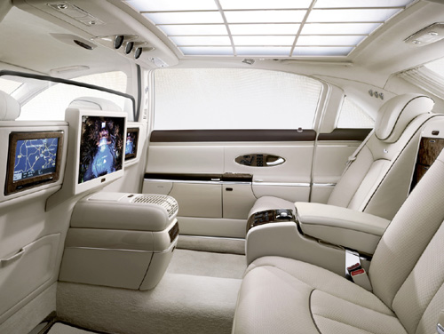 When I saw this picture of the 2011 Maybach backseat I immediately wanted to