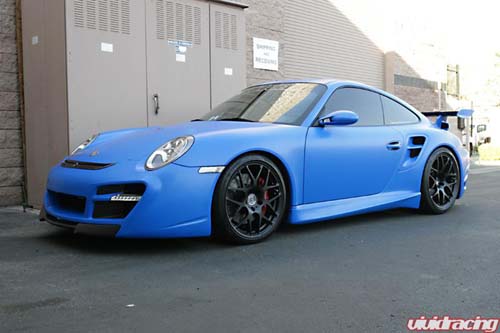 vivid_racing_blue_porsche_small