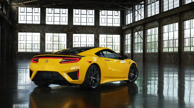 2020 NSX featuring Indy Yellow Pearl