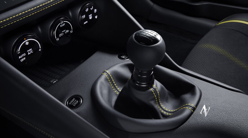 Nissan Z Proto manual transmission