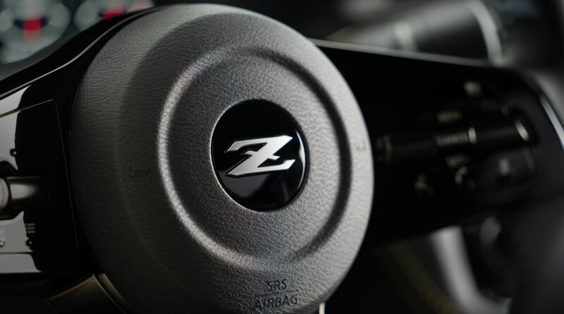Nissan Z Proto steering wheel hub