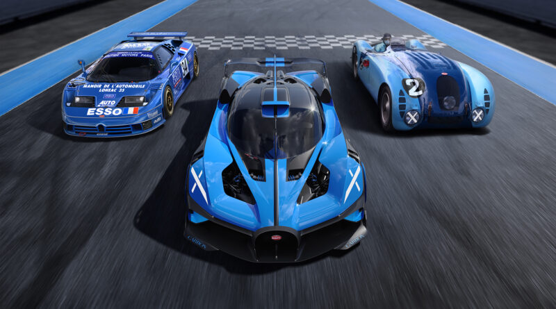 Bugatti Bolide on track with two vintage Bugatti race cars