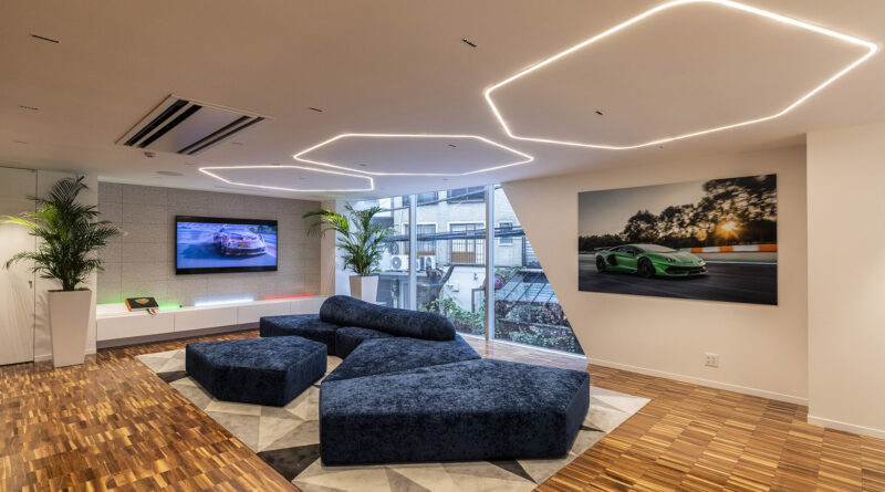 Lamborghini THE LOUNGE TOKYO. Meeting area