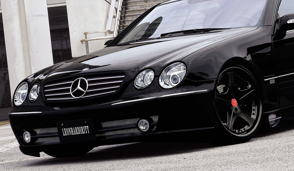 Leon Hardiritt Orden wheel in matte black finish on Mercedes Benz CL class