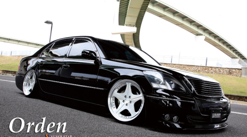 Leon Hardiritt Orden wheel in silver polish finish on Lexus LS430