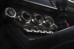 2022 Subaru BRZ interior climate control knobs