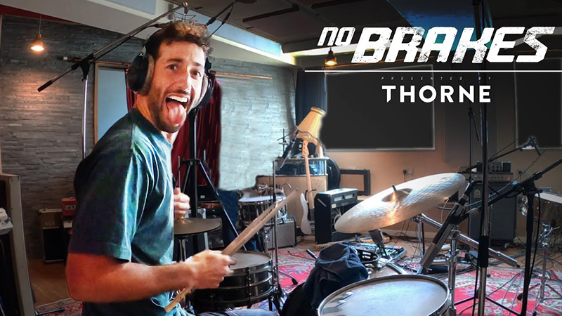 Daniel Ricciardo's YouTube vlog "No Brakes" episode 4