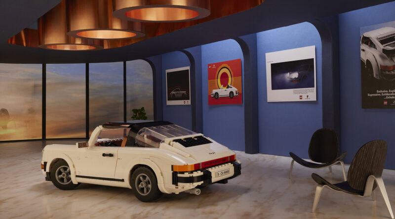 LEGO reveals new Porsche set 10295 based on the classic 911. This kit can be made into a 911 coupe or 911 Targa top.