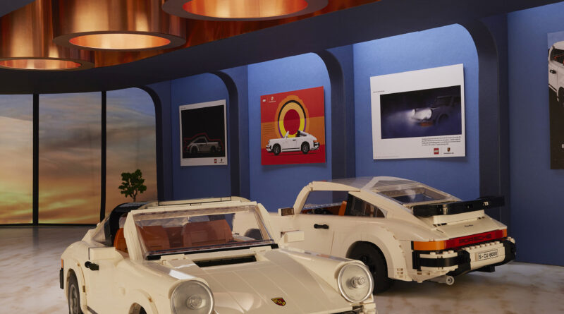 LEGO reveals new Porsche set 10295 based on the classic 911. This kit can be made into a 911 coupe or 911 Targa top.