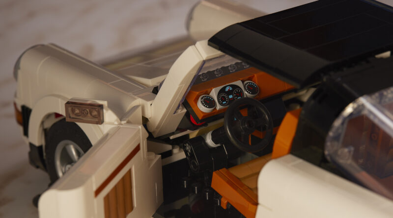 LEGO reveals new Porsche set 10295 based on the classic 911. This kit can be made into a 911 coupe or 911 Targa top.