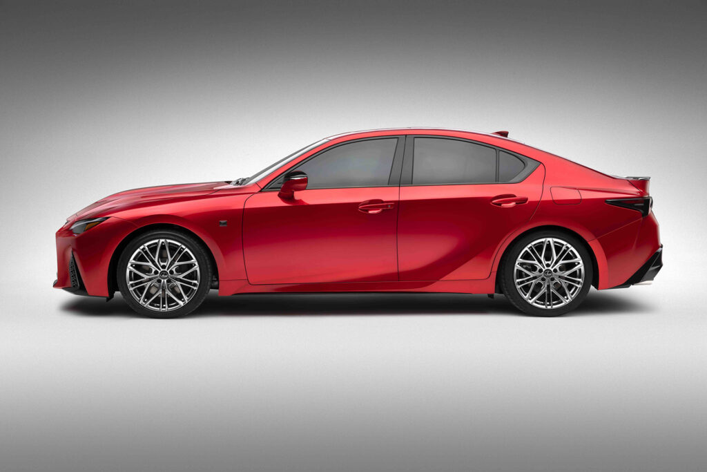 Lexus IS 500 F Sport Performance side view