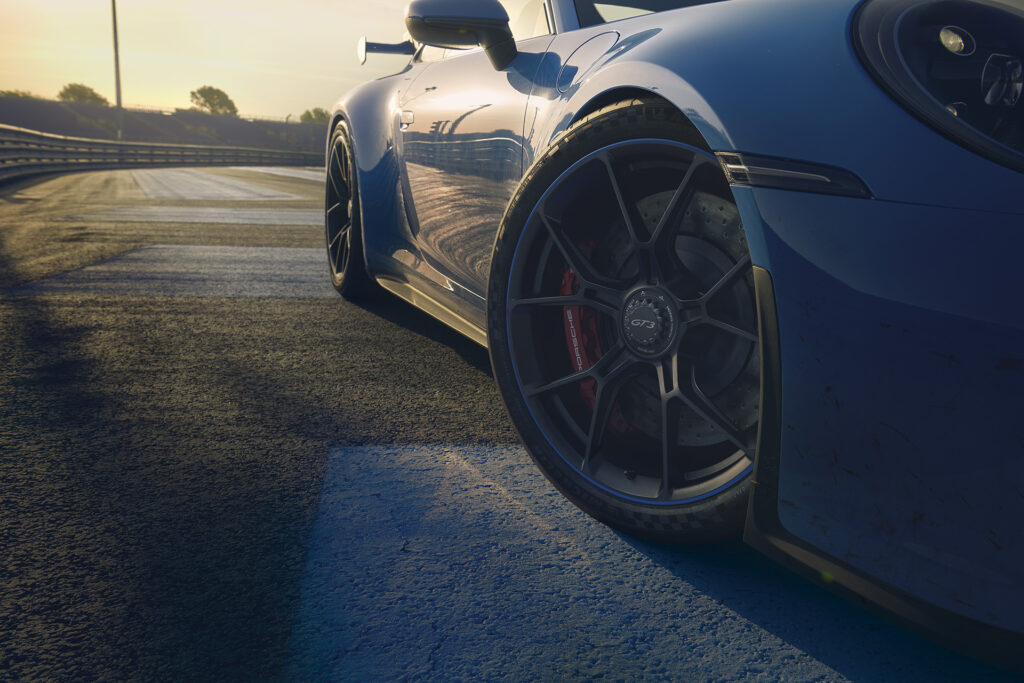 2022 Porsche 911 GT3 close up view of the forged alloy wheels 
