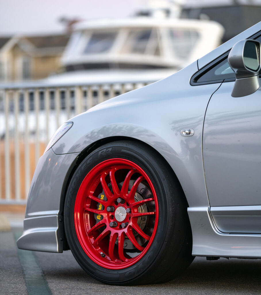 Charleston Ong's 2009 Honda Civic Si equipped with Volk Racing RE30 wheels