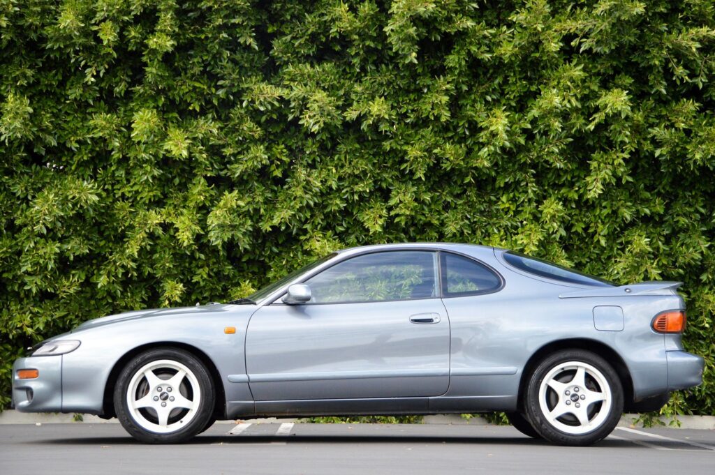 1991 Toyota Celica GT-FOUR RC side view