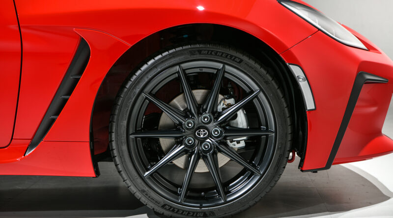 2022 Toyota GR 86 wheels