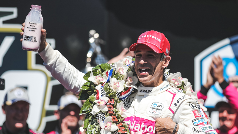 Helo Castroneves wins the 105th Indianapolis 500