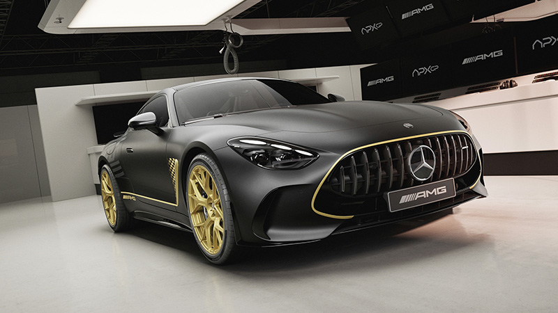 Mercedes-AMG GT 63 4MATIC+ „APXGP Edition“ (Energieverbrauch kombiniert: 14,0 l/100 km | CO₂-Emissionen kombiniert: 319 g/km | CO₂-Klasse: G) // Mercedes-AMG GT 63 4MATIC+ “APXGP Edition” (combined energy consumption: 14.0 l/100 km | combined CO₂ emissions: 319 g/km | CO₂ class: G) / AMG